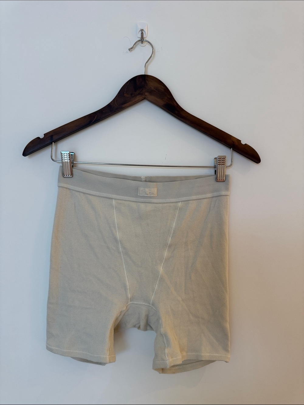 SKIMS Women's Ribbed Bike Shorts in Cream